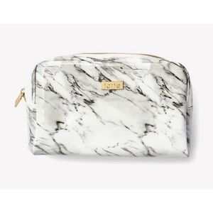 Tarte Make-up Bag 💄